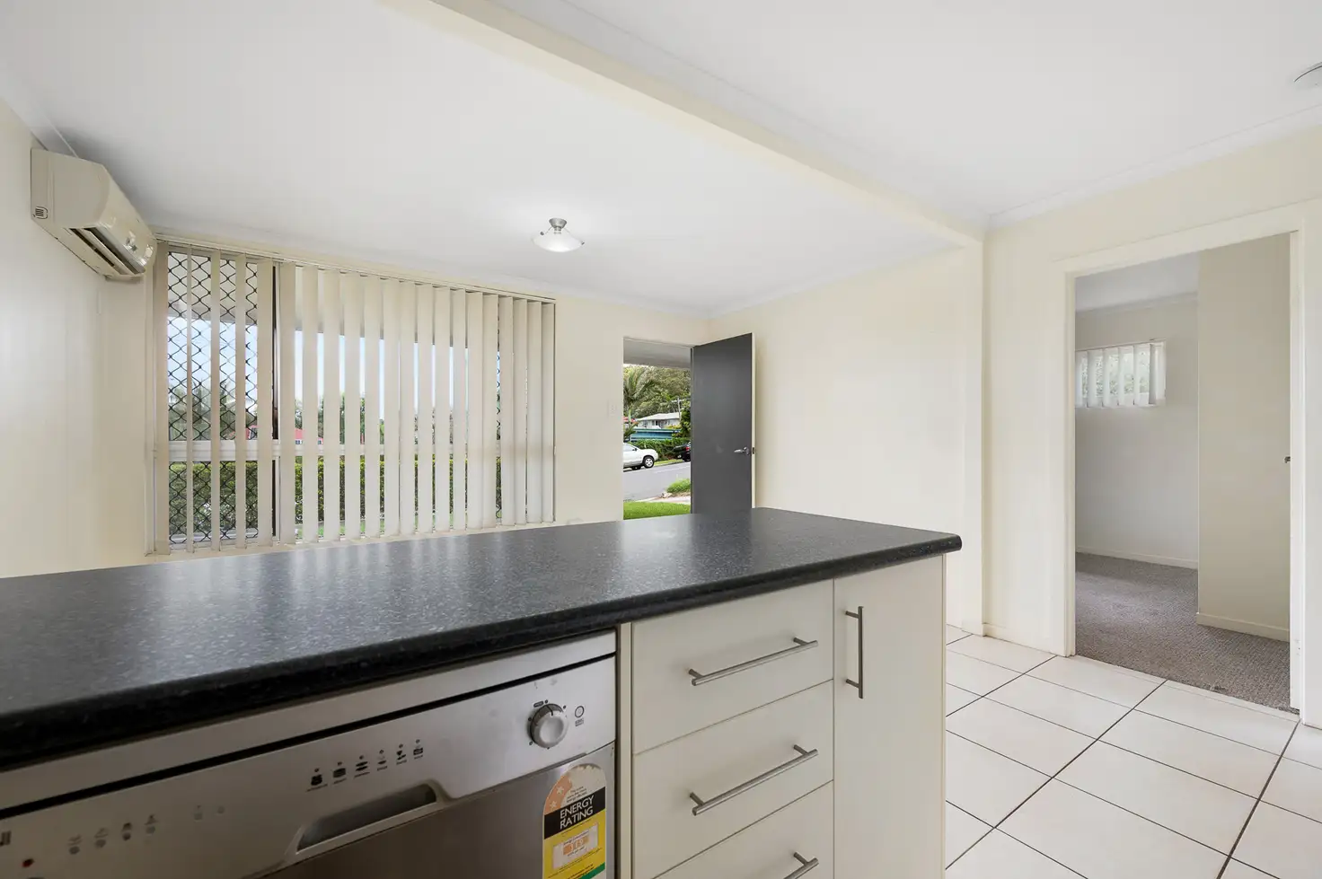 Main view of Homely unit listing, 2/30 Short Street, South Gladstone QLD 4680