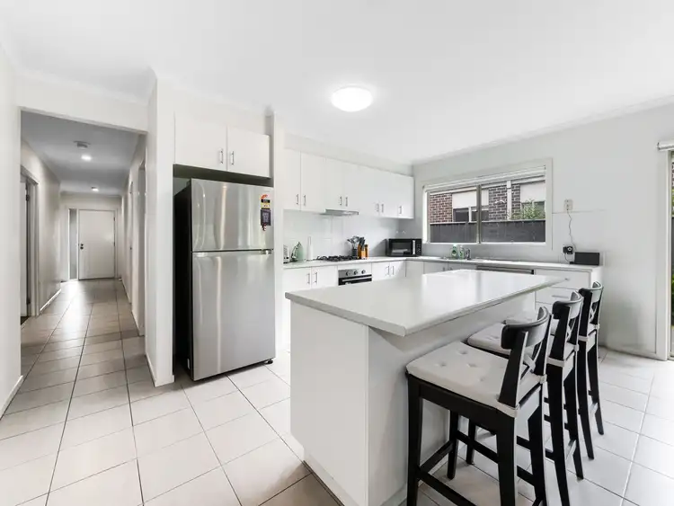 Second view of Homely house listing, 10 Aldous Place, Cranbourne North VIC 3977