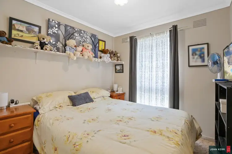 Sixth view of Homely house listing, 5 Paull Court, Moe VIC 3825