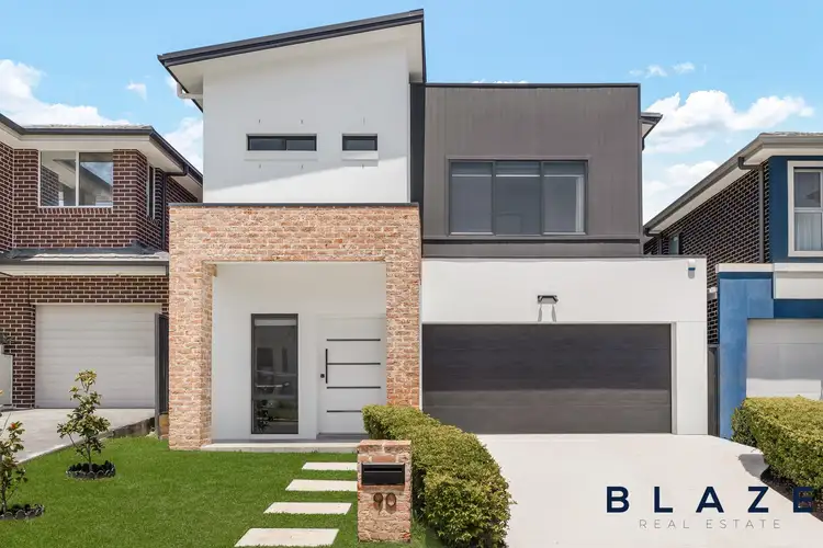 90 Seventh Avenue, Austral NSW 2179