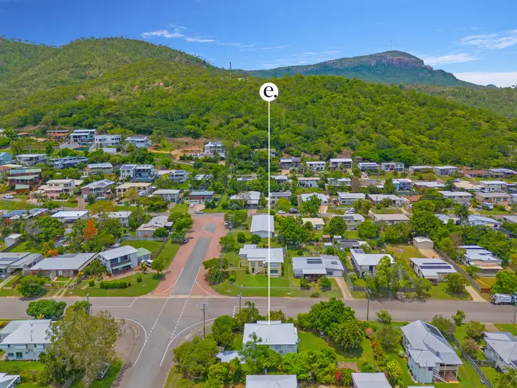 Second view of Homely house listing, 33 Royal Street, Wulguru QLD 4811