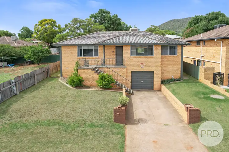 2 Carmichael Avenue, Tamworth NSW 2340