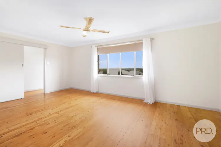 Fifth view of Homely house listing, 2 Carmichael Avenue, Tamworth NSW 2340