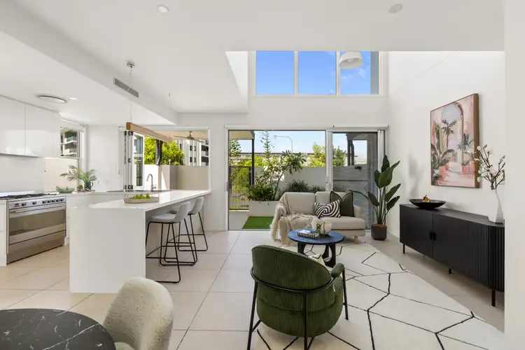 14 Coral Sea Drive