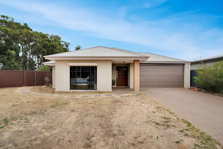 Second view of Homely house listing, 10 Tilly Chase, Baldivis WA 6171