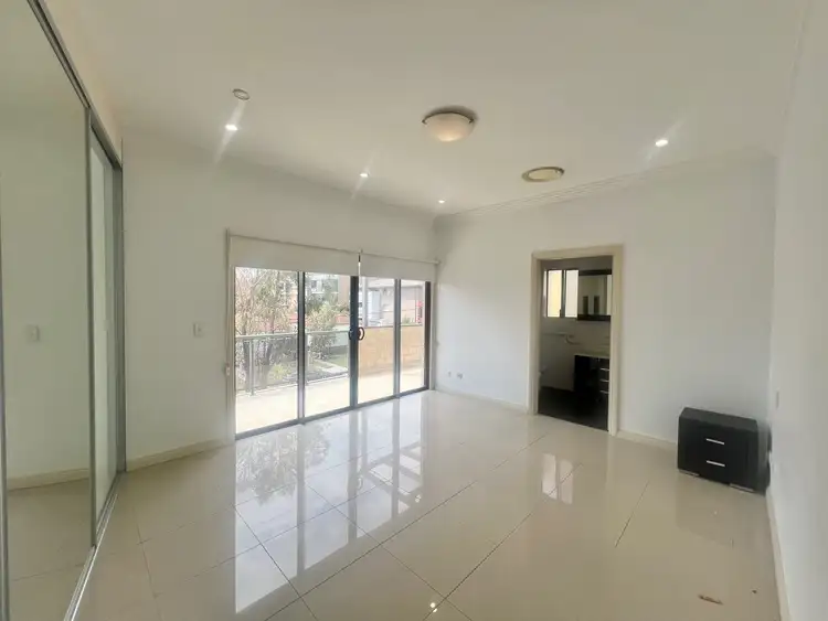 Fifth view of Homely apartment listing, 9/81-83 Bangor St, Guildford NSW 2161