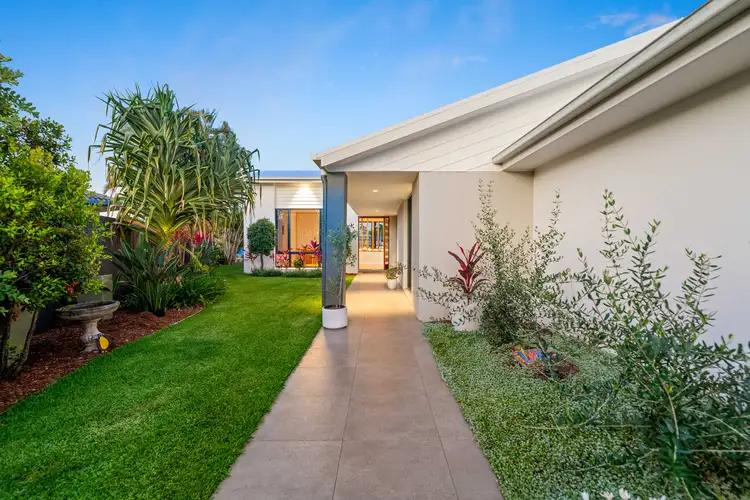 Fifth view of Homely house listing, 8 Hayman Court, Mermaid Waters QLD 4218