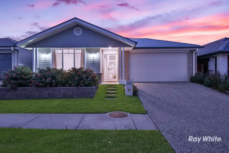 8 Banksia Street, Greenbank QLD 4124