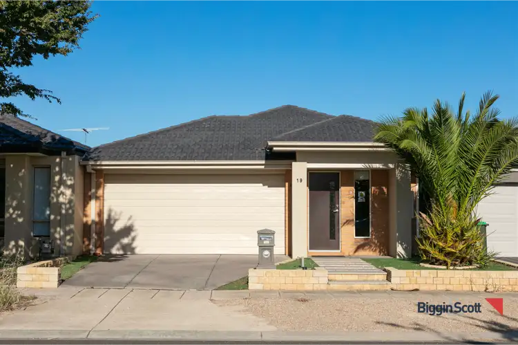 Second view of Homely house listing, 19 Kambah Street, Tarneit VIC 3029
