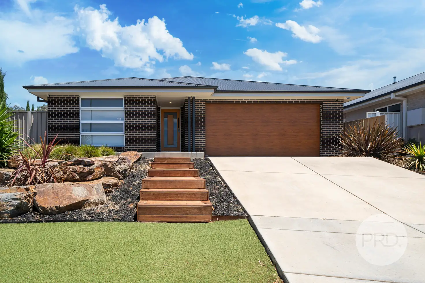 Main view of Homely house listing, 21 Hollows Crescent, Lloyd NSW 2650