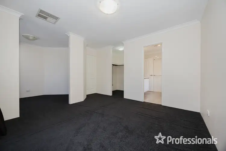 Sixth view of Homely house listing, 5 Banyan Close, Marangaroo WA 6064