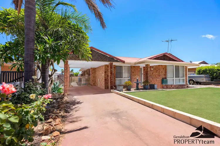 4 Mullian Way, Waggrakine WA 6530