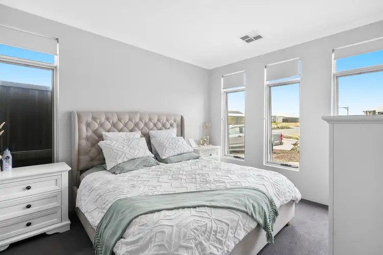 Fourth view of Homely house listing, 2 Seacliff Approach, Madora Bay WA 6210