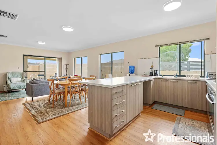 Fifth view of Homely house listing, 8 Nene Road, Southern River WA 6110