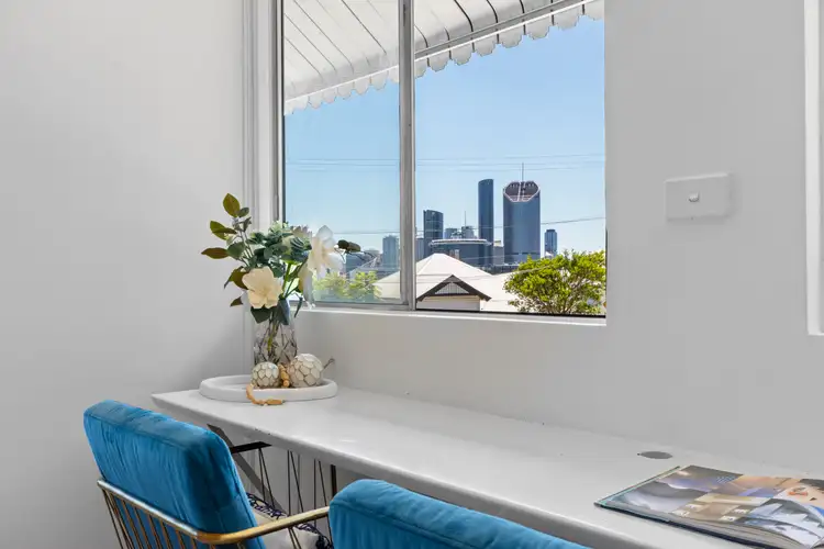 1/50 Hampstead Road, Highgate Hill QLD 4101