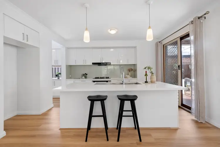 Fifth view of Homely house listing, 40 Viewmont Street, Wantirna South VIC 3152