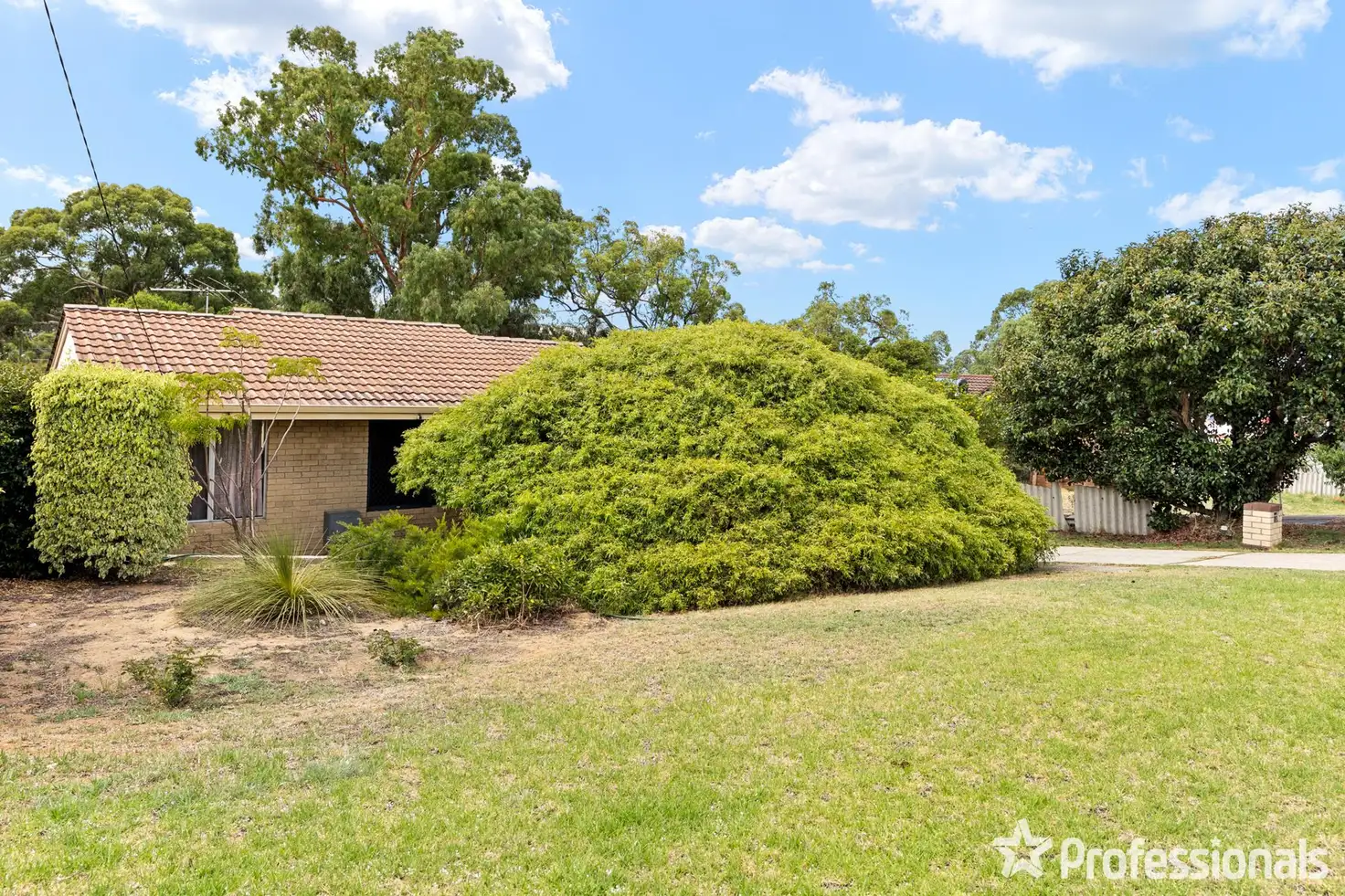 Main view of Homely house listing, 28 Kemmish Avenue, Parmelia WA 6167