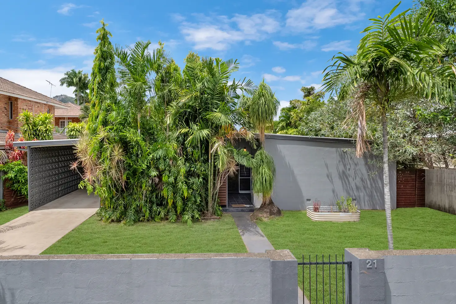 Main view of Homely house listing, 21 Philp Street, Hermit Park QLD 4812