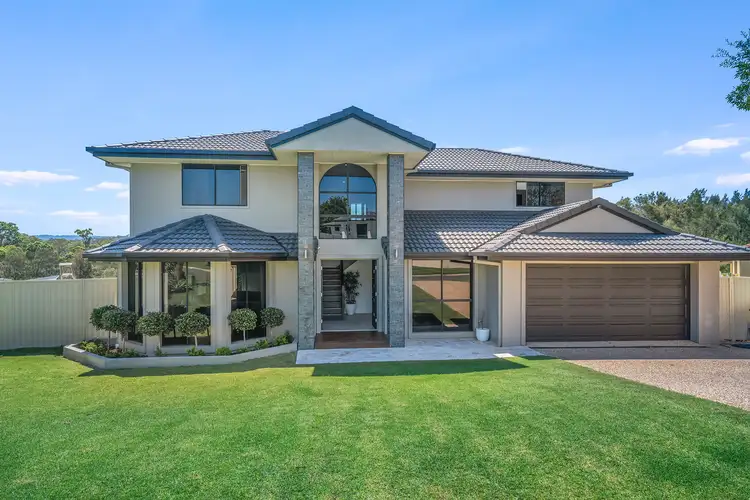 84 Golden Bear Drive, Arundel QLD 4214