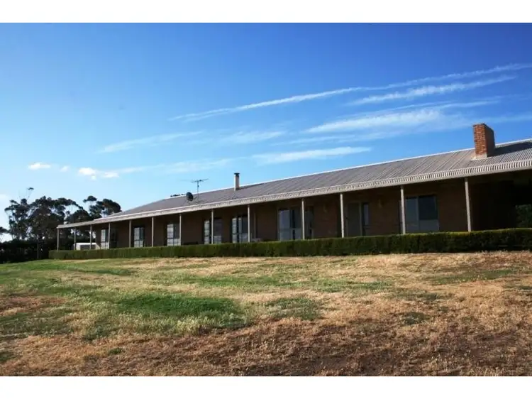 Fifth view of Homely house listing, 80-82 Brooklyn Park Drive, Brookfield VIC 3338
