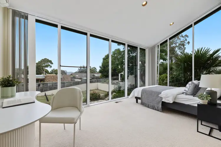 32 Heatherlea Drive