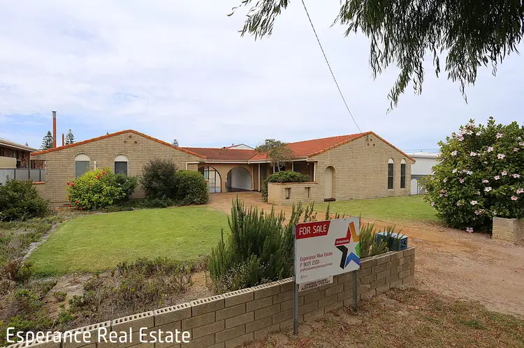 15 Matthews Street, Castletown WA 6450