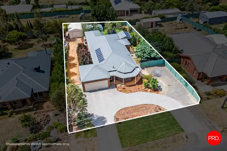 26 Mills Road, Harcourt VIC 3453