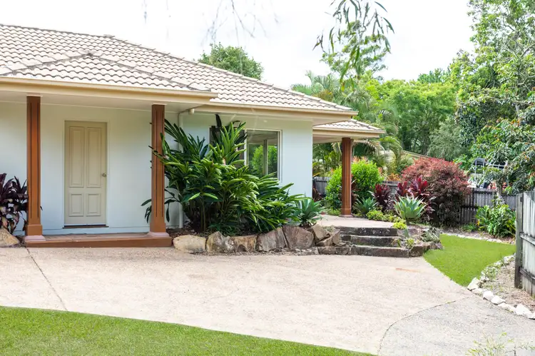 11 Lake Macdonald Drive, Cooroy QLD 4563