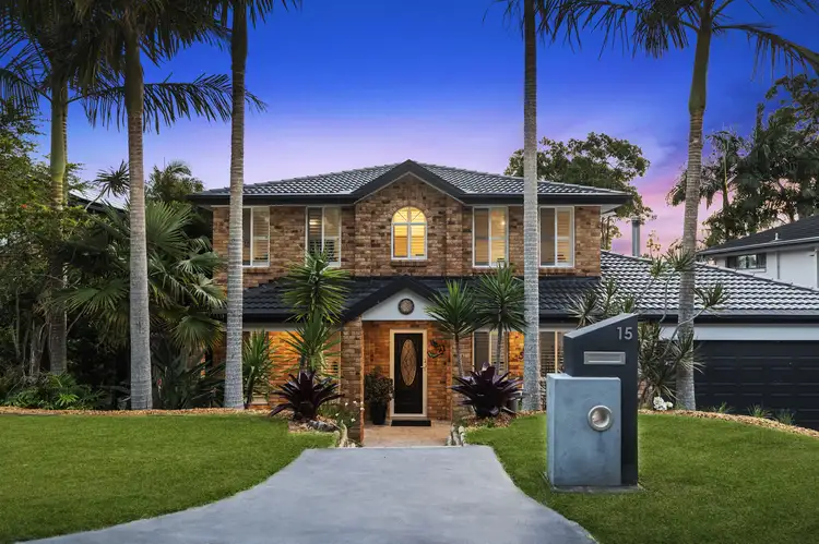 15 Kingfisher Close