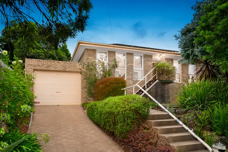 38 Cantala Crescent, Ringwood North VIC 3134