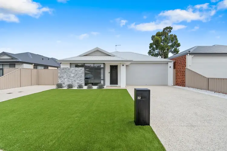 32 Sutcliffe Retreat, South Yunderup WA 6208