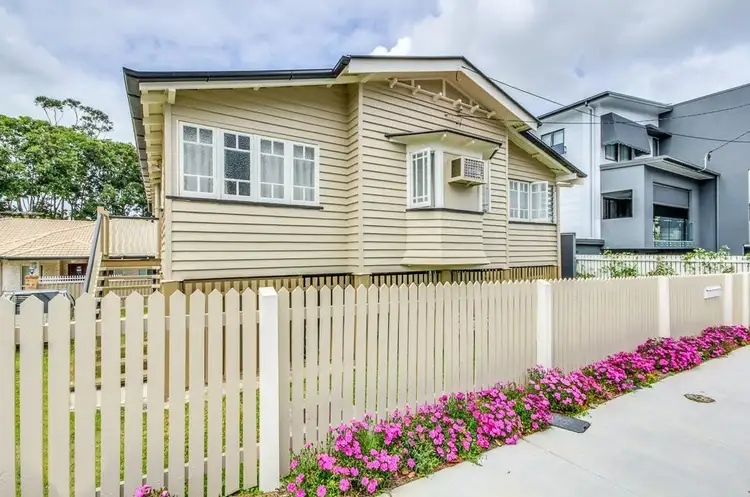 1 Epacras Street, Windsor QLD 4030