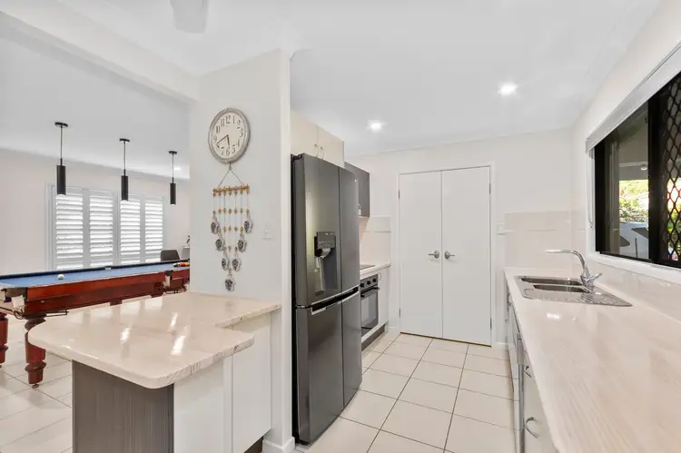 11 Chester Street, Mount Louisa QLD 4814