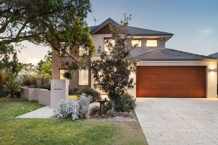 13 Isaac Street, Melville WA 6156