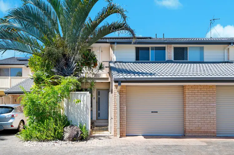 Main view of Homely semi-detached listing, 2/39 Sigatoka Place, Clear Island Waters QLD 4226