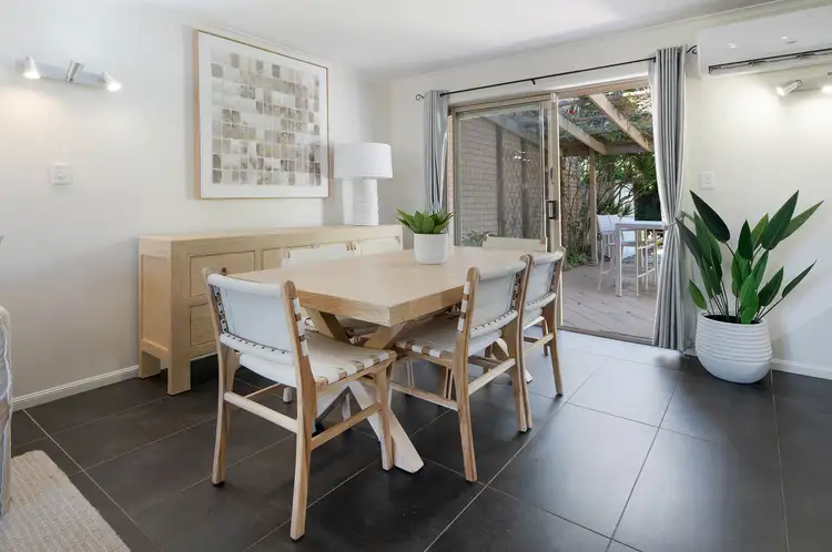 Fifth view of Homely semi-detached listing, 2/39 Sigatoka Place, Clear Island Waters QLD 4226