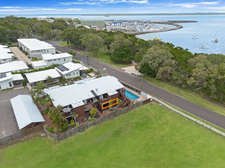 3/651 Esplanade, Urangan QLD 4655