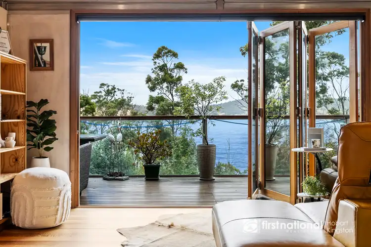 82 Wisbys Road, North Bruny TAS 7150