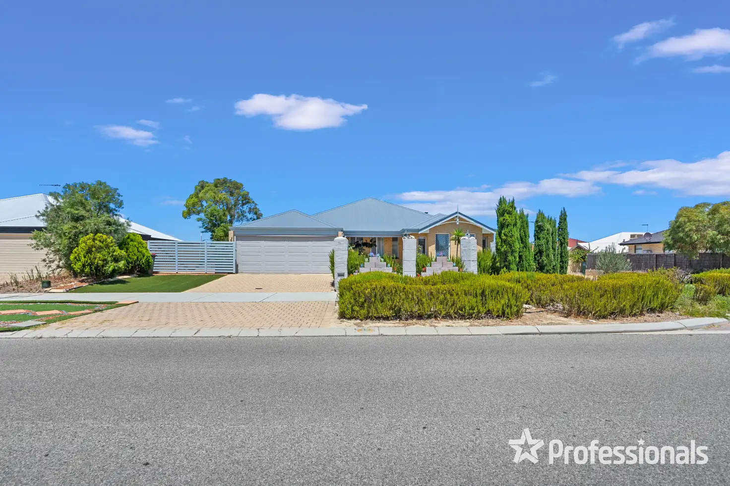 Main view of Homely house listing, 63 Ridgewood Blvd, Ridgewood WA 6030