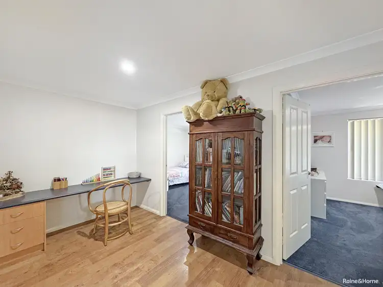 Seventh view of Homely house listing, 6 Pyrus Gardens, Yakamia WA 6330