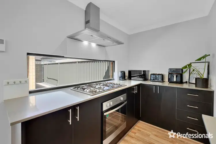 Sixth view of Homely house listing, 33 Pyramid Road, Harrisdale WA 6112