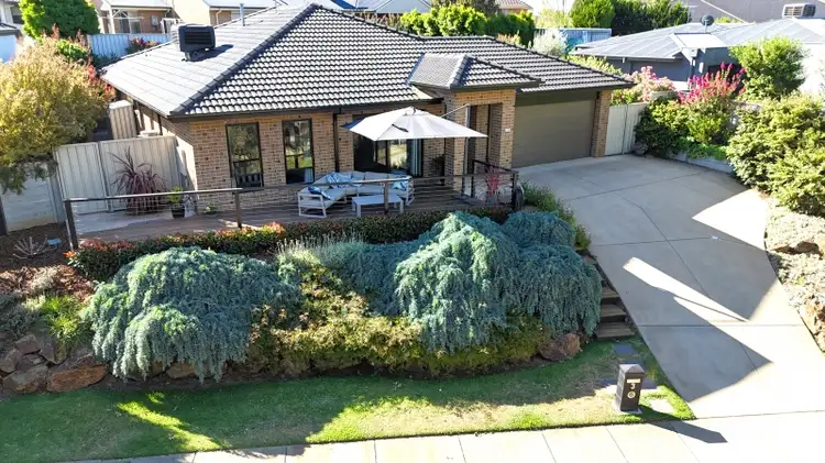 3 Cottlesloe Court