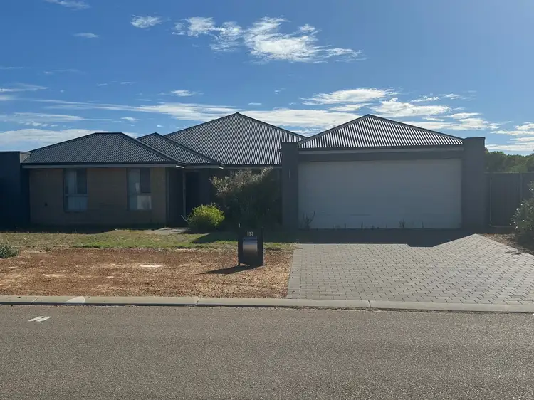 35 Yarraman Road, Waggrakine WA 6530