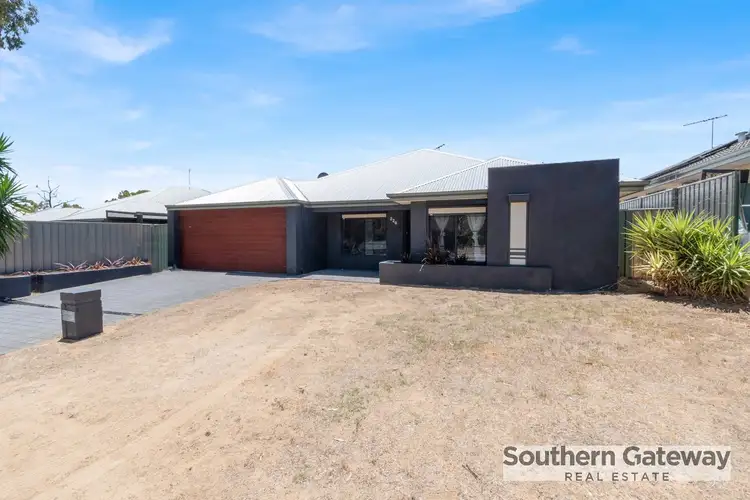 Second view of Homely house listing, 220 Runnymede Gate, Leda WA 6170