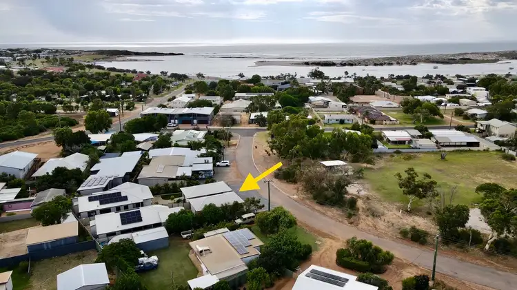 15 and 17 Carlton Crescent, Kalbarri WA 6536