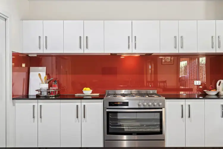 Fifth view of Homely house listing, 2 Martin Place, Kyneton VIC 3444