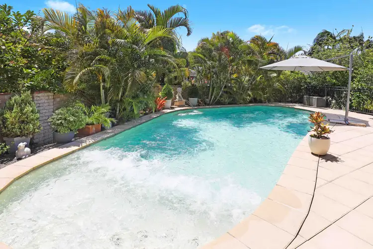 15 Matthew Crescent, Pelican Waters QLD 4551