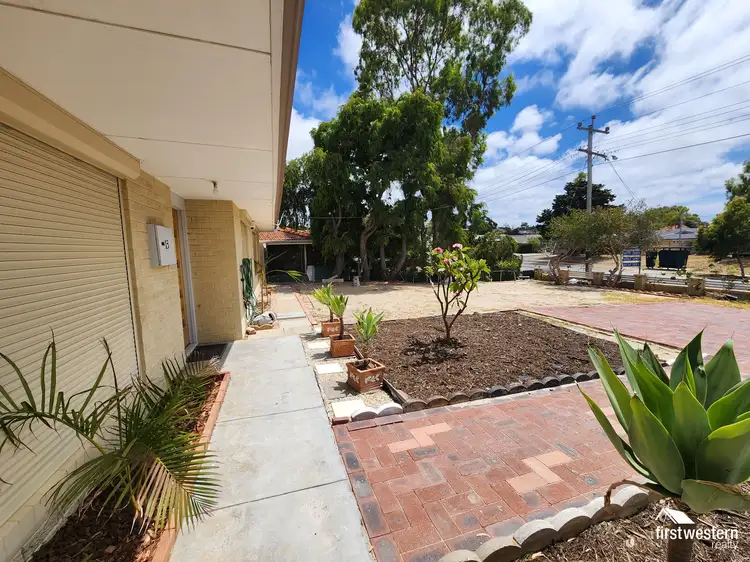 13 Eddystone Avenue, Craigie WA 6025
