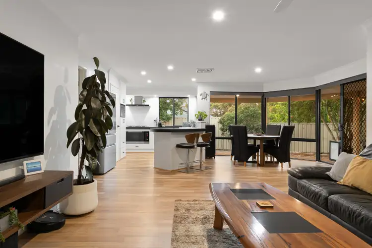 Sixth view of Homely house listing, 15 Sibley Ramble, Baldivis WA 6171