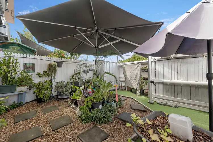 Sixth view of Homely unit listing, 2/27 Philp Street, Hermit Park QLD 4812